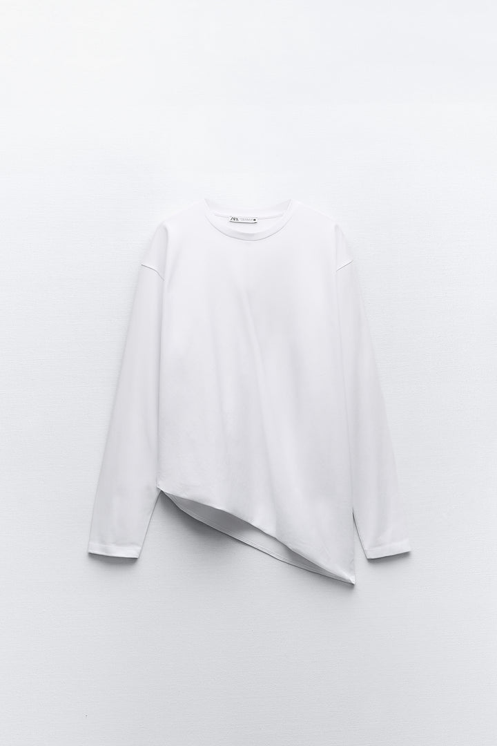 T-shirt drapé asymétrique col rond manches longues