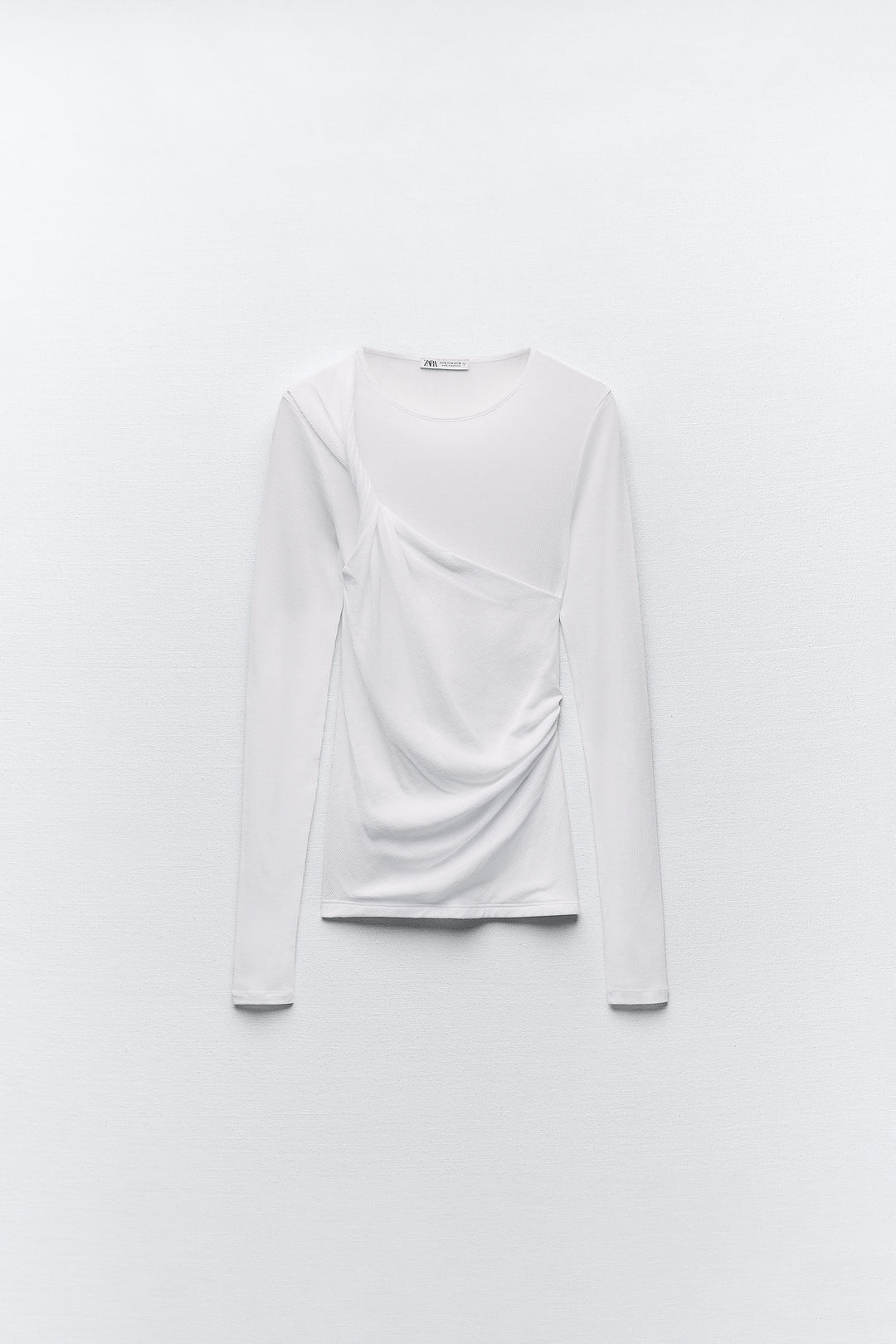 T-shirt double drapé épaule côtelé semi-transparent