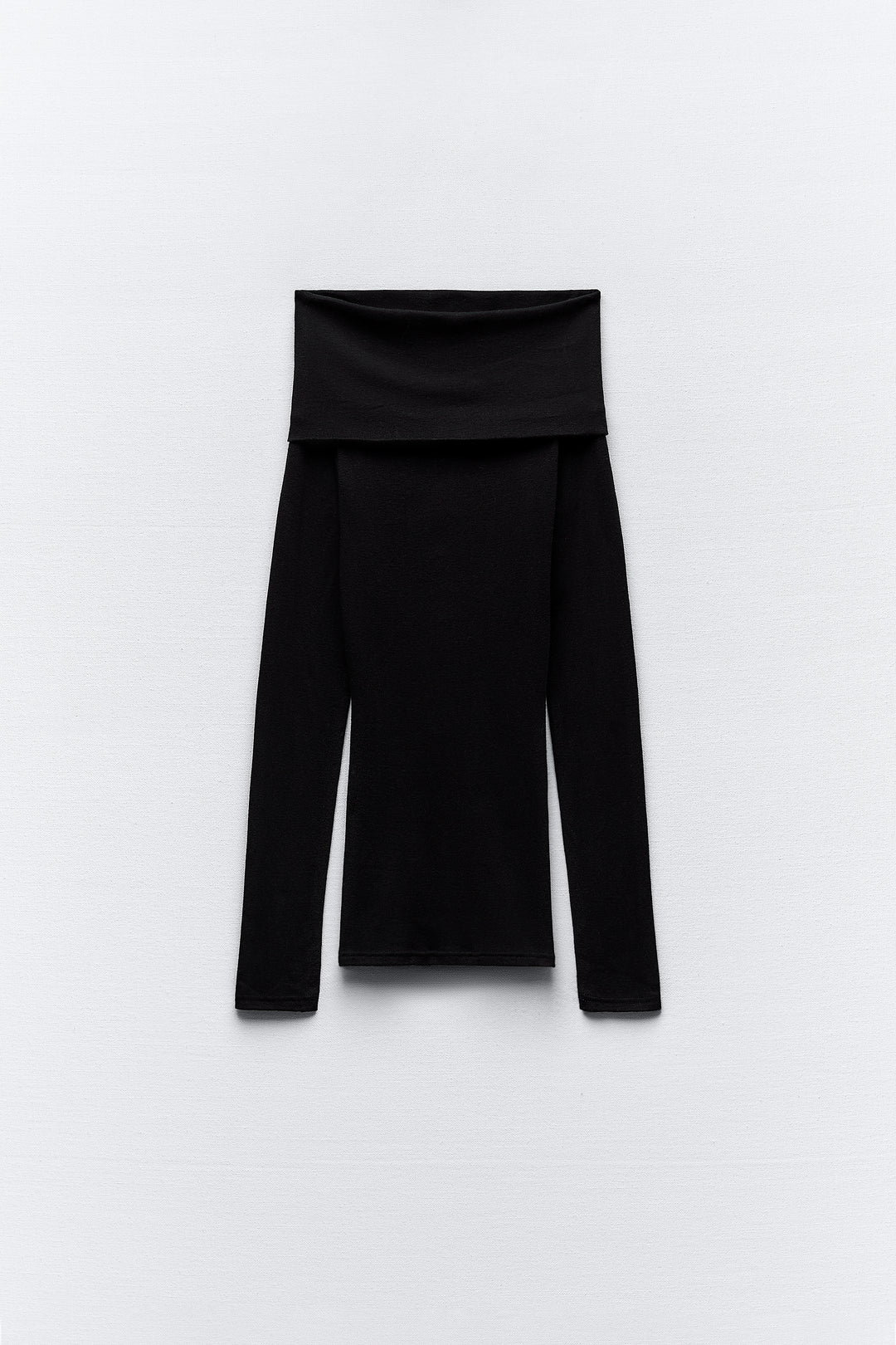 Haut off the shoulder sans manches, bretelles fines, sans nœud, manches longues