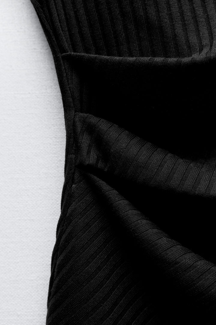 Top asymétrique côtelé sans manches (Ensemble)