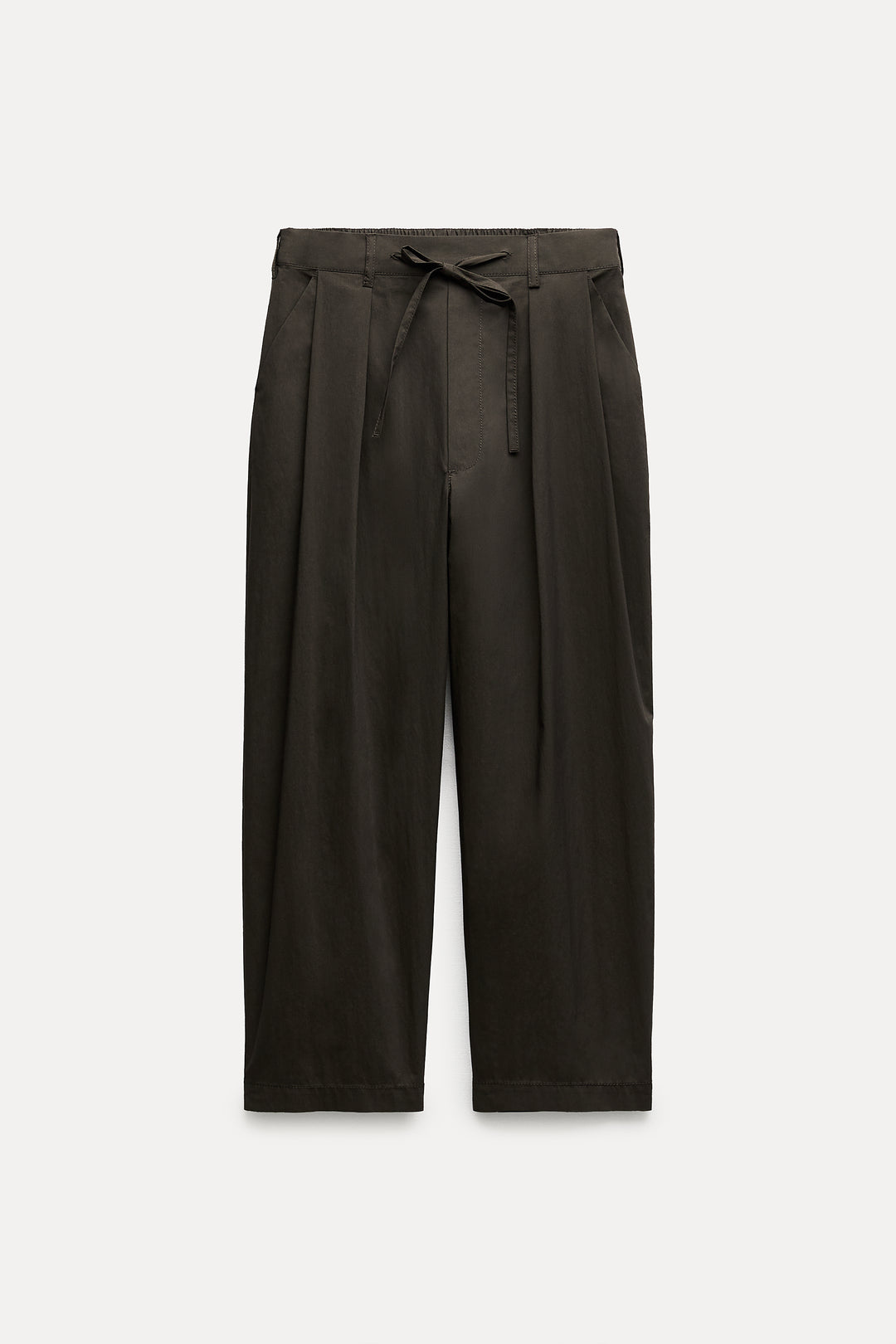 Pantalon long à plis avec cordon