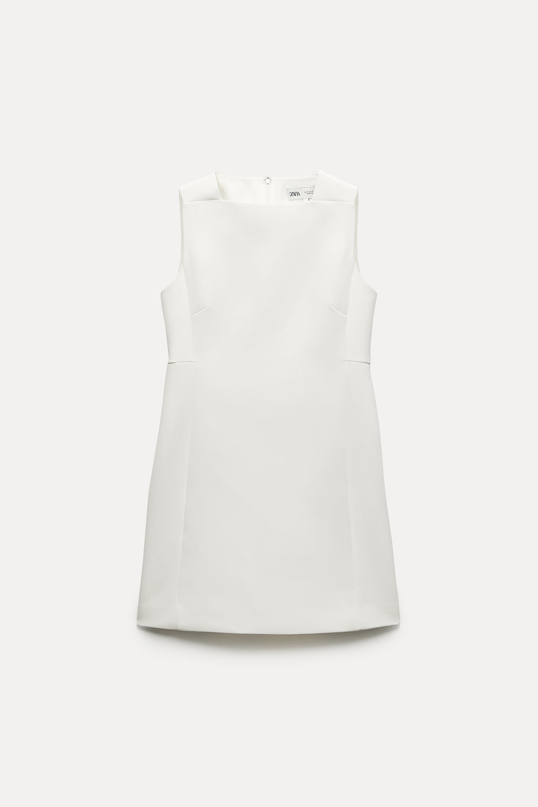 Robe mini avec emmanchure sarrasin**