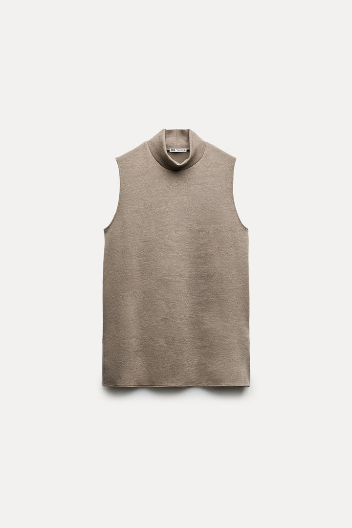 Top sans manches col montant piqué doux ensemble