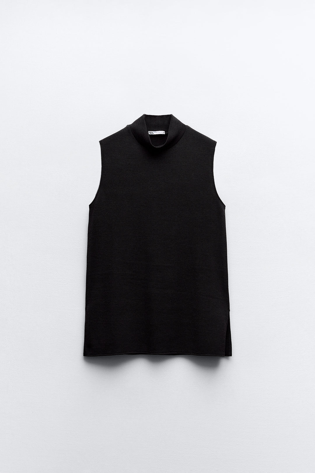 Top sans manches col montant piqué doux ensemble