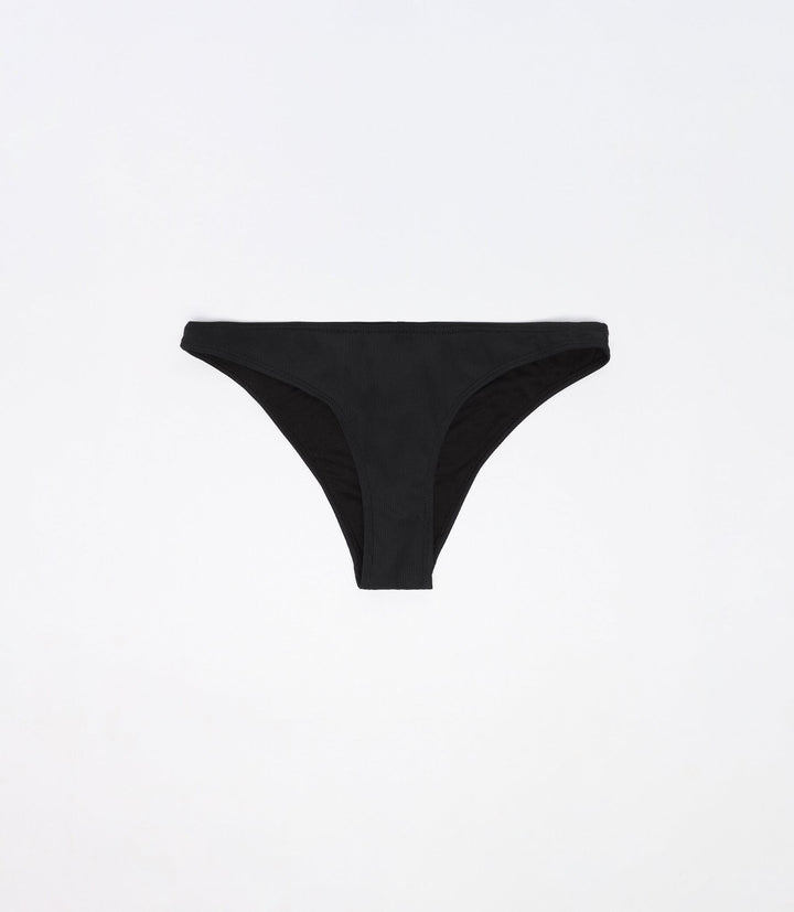 Moudda Lefties - Bikini - Tunisie 1