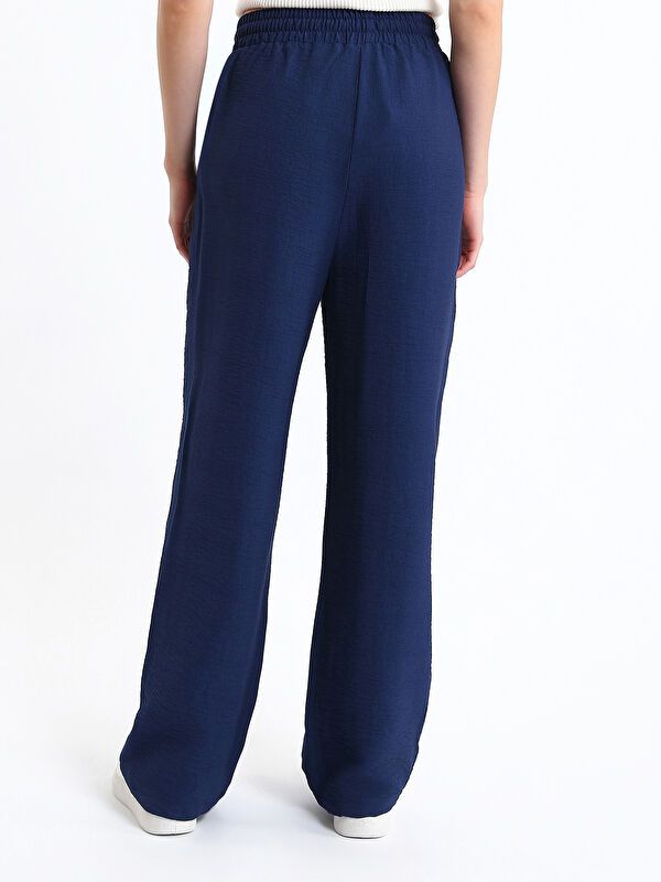 Moudda LC Waikiki - Pantalon tissé fin Femme Bleu marine claire - Tunisie 5