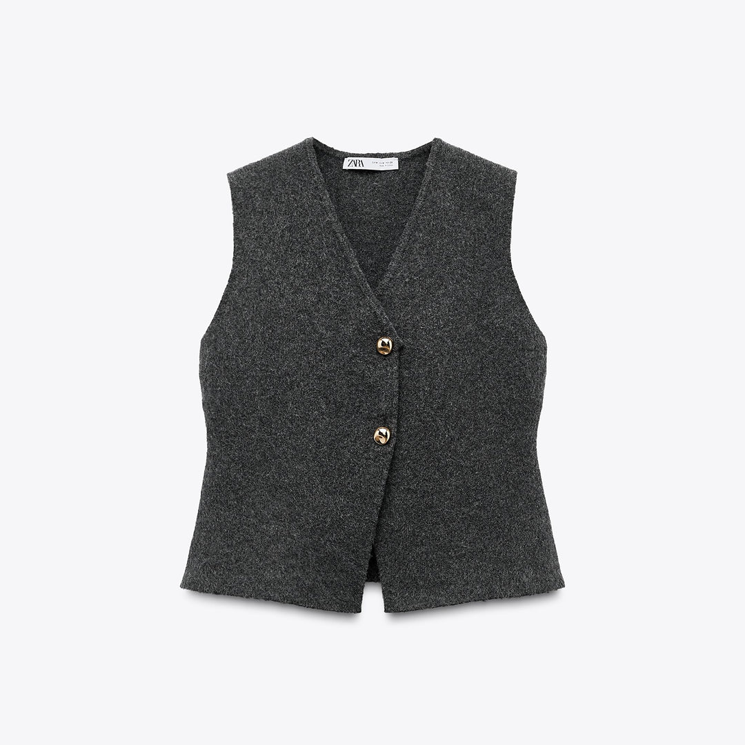 Moudda ZARA - Gilet asymétrique bouton doré, matière chaude - Tunisie 2