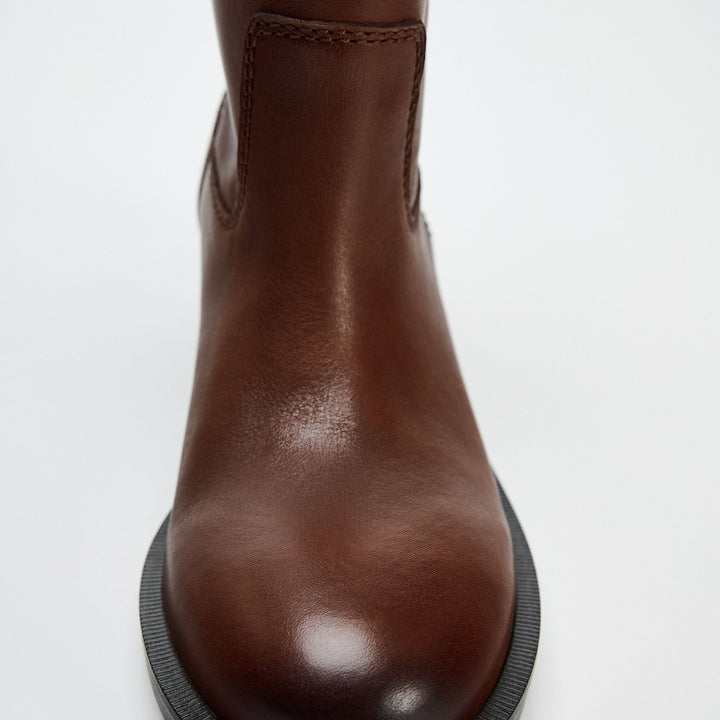 Moudda ZARA - Bottine plate cuir mi-mollet - Tunisie 5