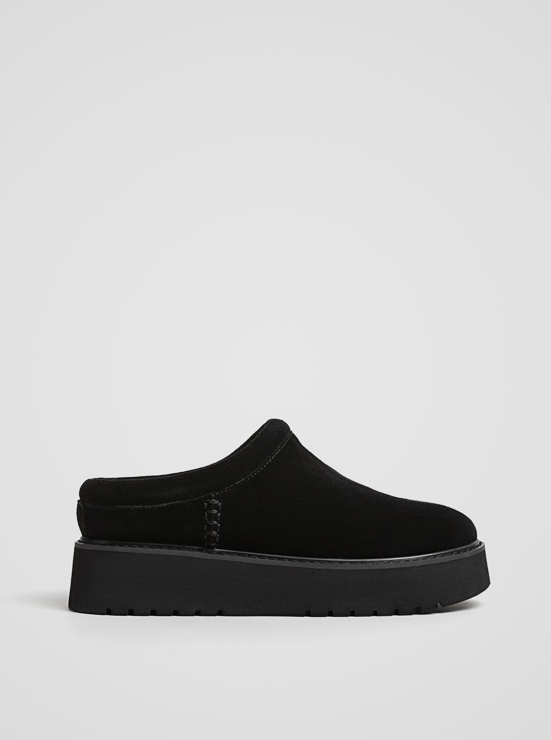 Moudda STRADIVARIUS - Chaussures Plates en Fourrure - Tunisie 4