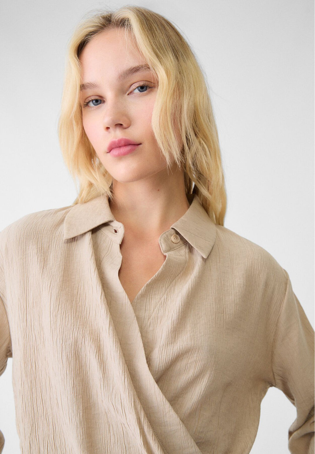 Moudda STRADIVARIUS - Chemise Croisée Manches Longues - Tunisie 4