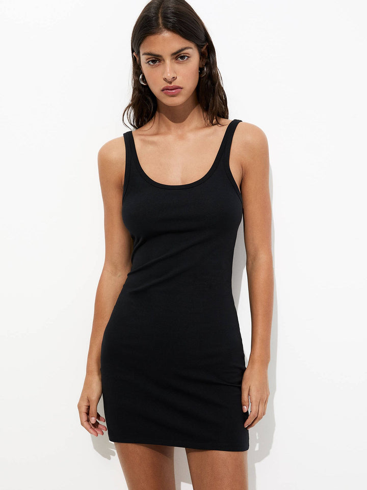 Moudda PULL & BEAR - Robe Mini Droite Bretelles Fines - Tunisie 5