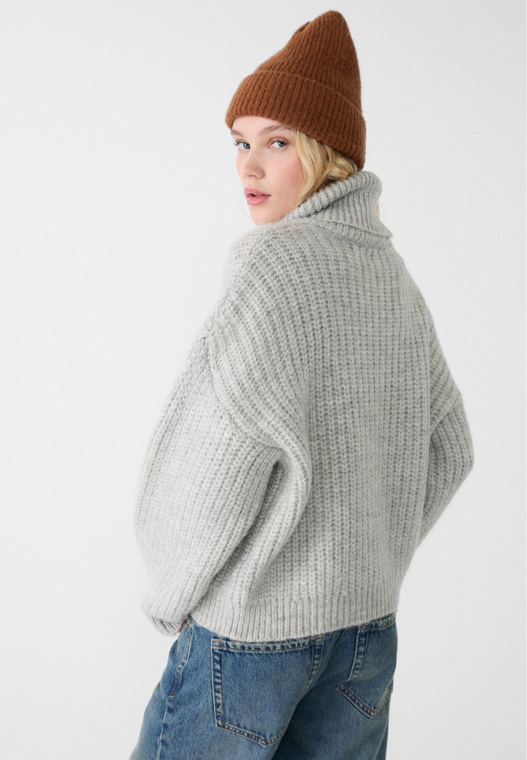 Moudda STRADIVARIUS - Pull en Maille Col Cygne Enfeutré Rib - Tunisie 5