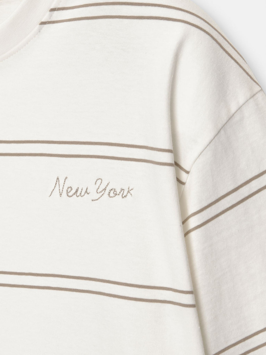 Moudda PULL & BEAR - T-Shirt Rayure Fine Tissée Brodé New York - Tunisie 4