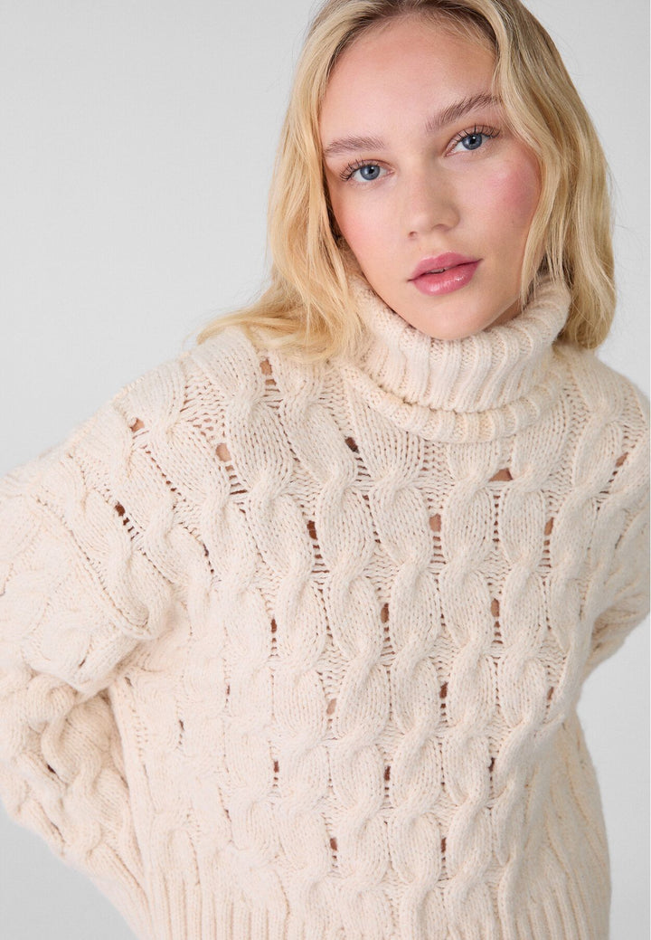 Moudda STRADIVARIUS - Pull en Maille Col Cygne Crop Tressé - Tunisie 4