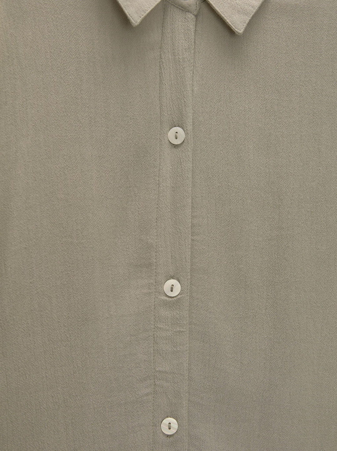 Moudda PULL & BEAR - Chemise Manches Longues Oversized Spécial Arabes et Asie - Tunisie 1
