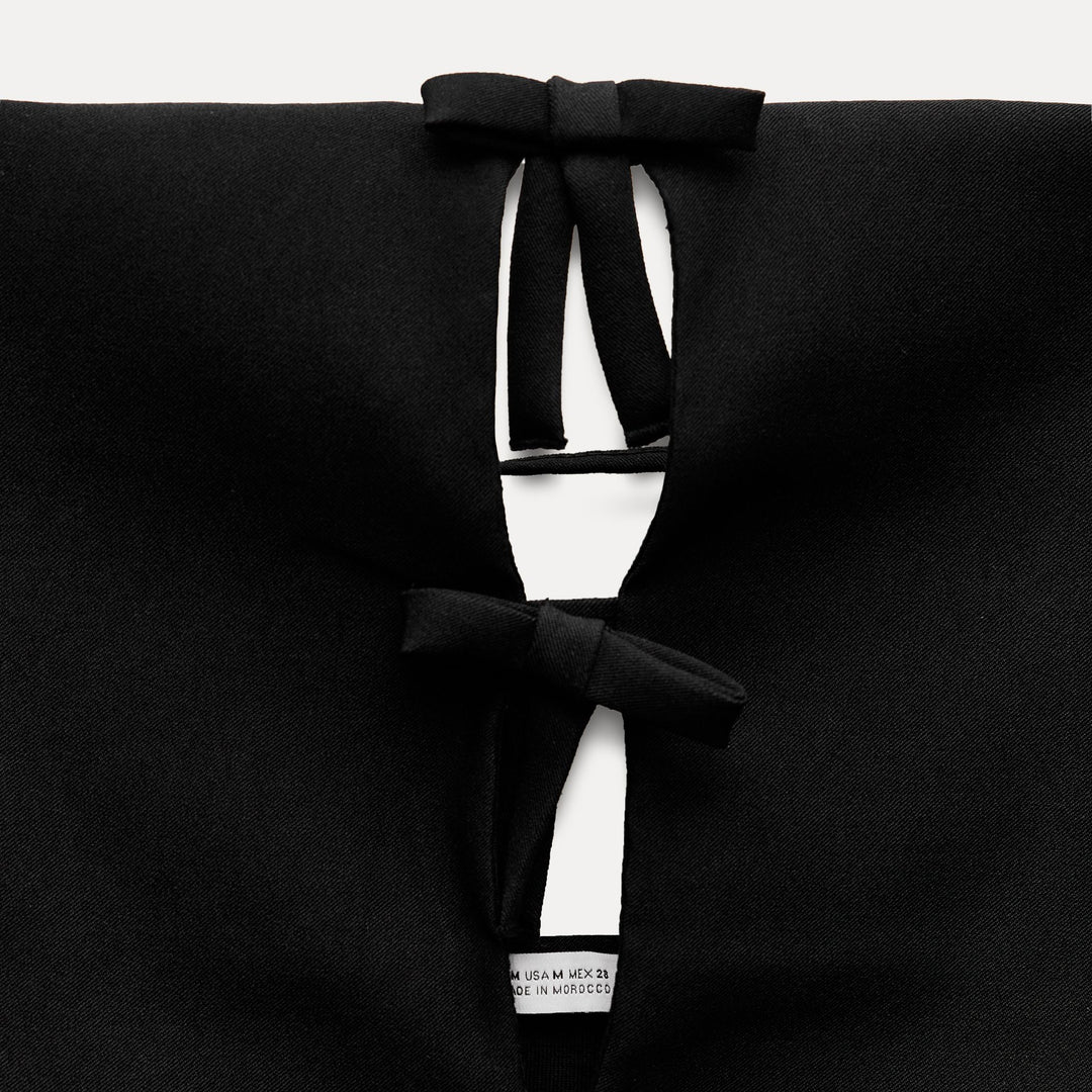 Moudda ZARA - Robe courte découpes, nœuds, matière extensible - Tunisie 3