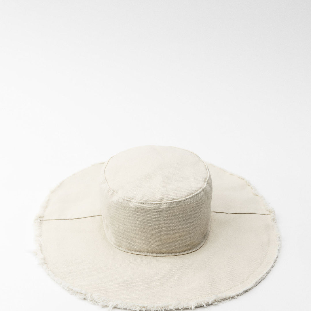 Moudda ZARA - Casquette bucket toile large - Tunisie 1
