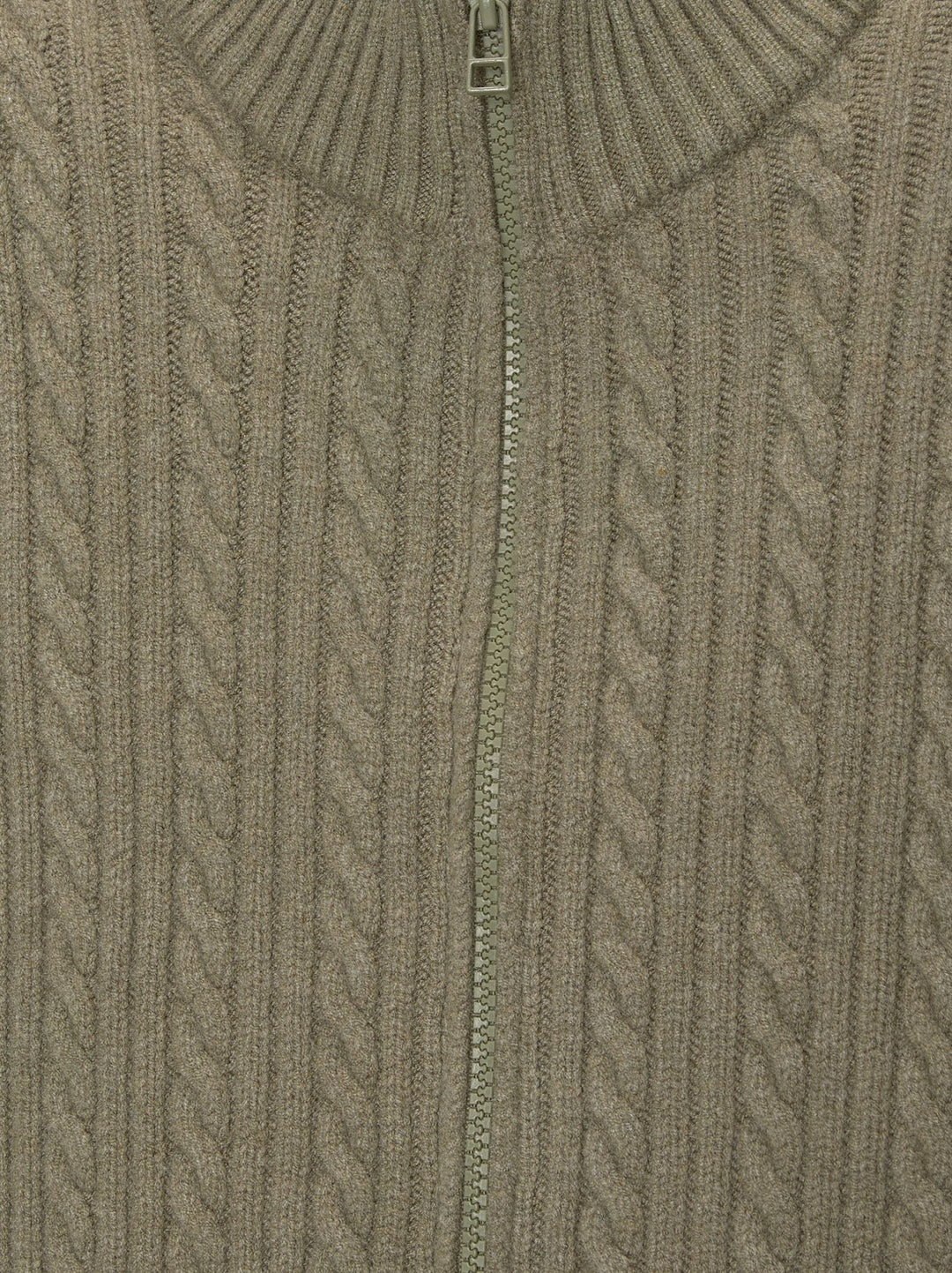 Moudda PULL & BEAR - Gilet Huit à Fermeture - Tunisie 4