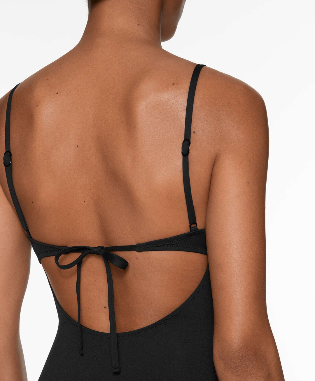 Moudda Oysho - Maillot de Bain Triangle Mousse Confort avec Détails - Tunisie 3