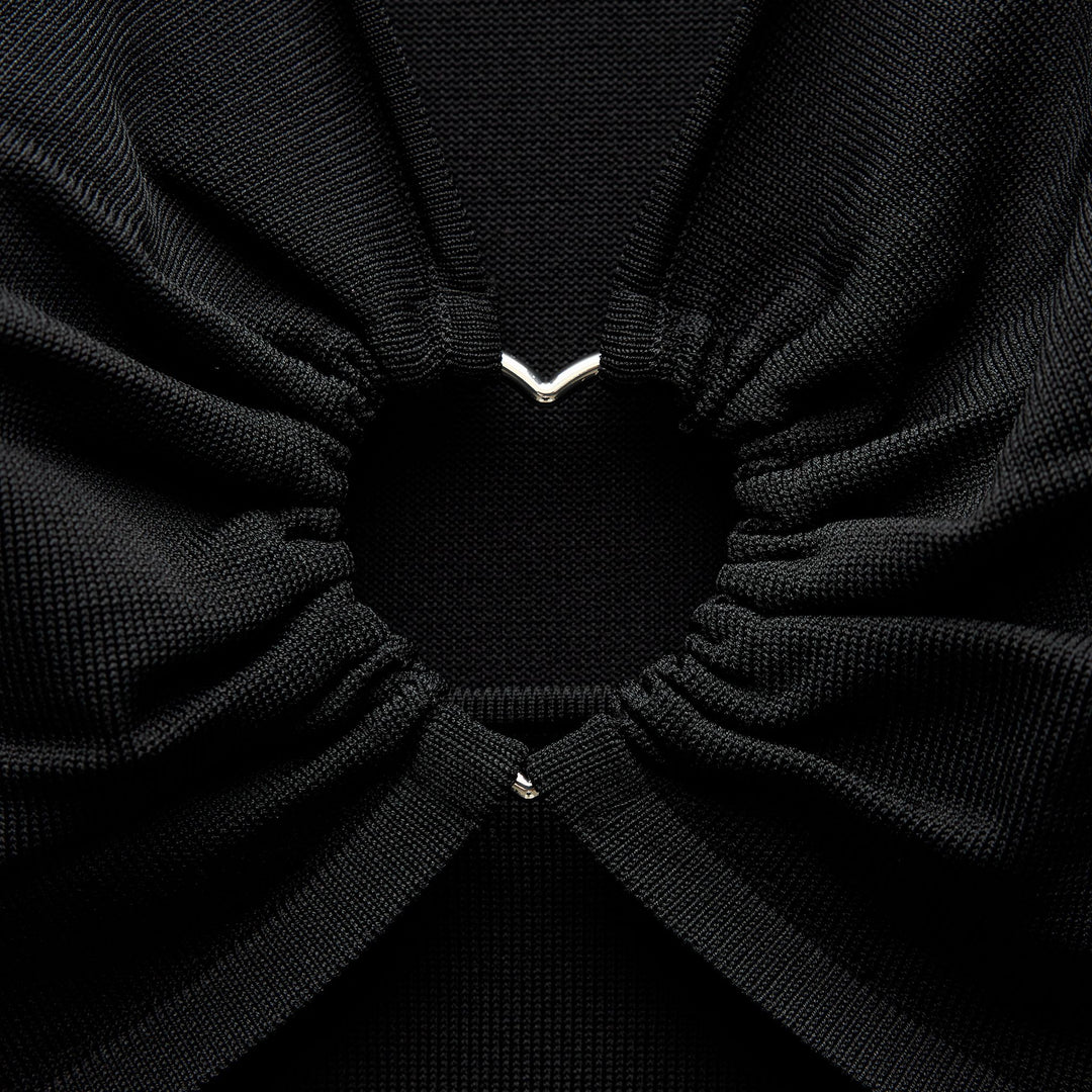 Moudda ZARA - Robe dos dénudé, détail cœur - Tunisie 3