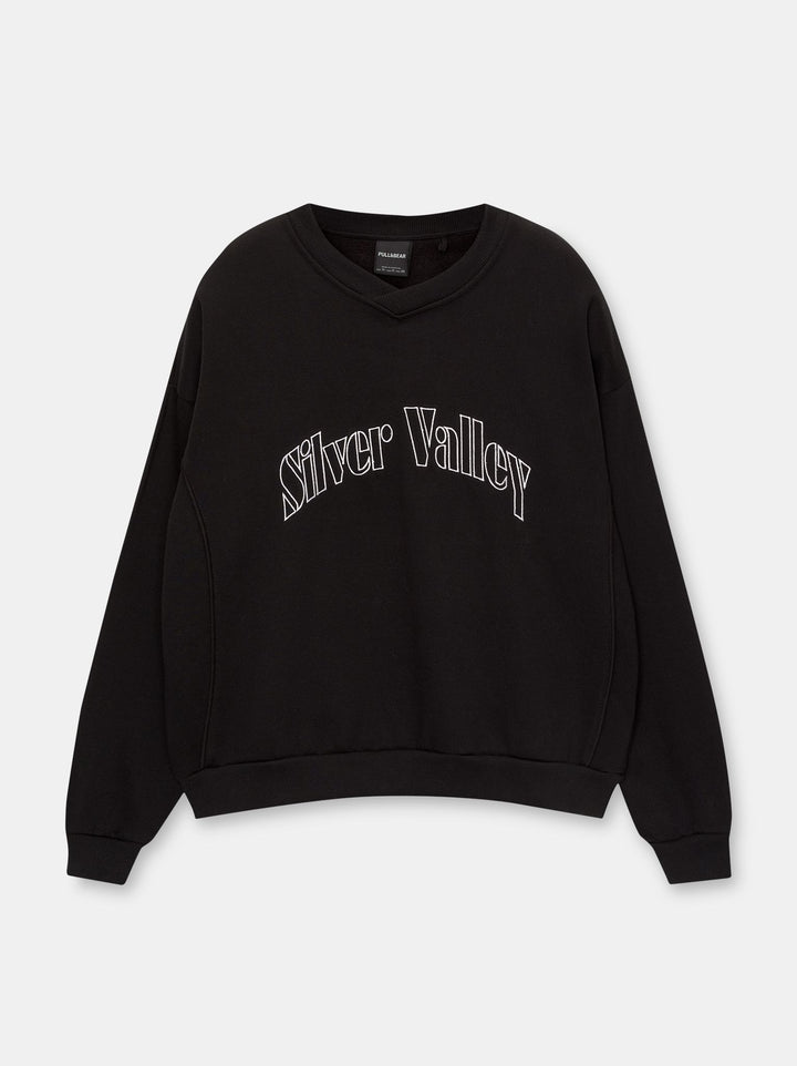 Moudda PULL & BEAR - Sweat Col Rond V Encolure Outdoor Passepoil Brodé - Tunisie 2