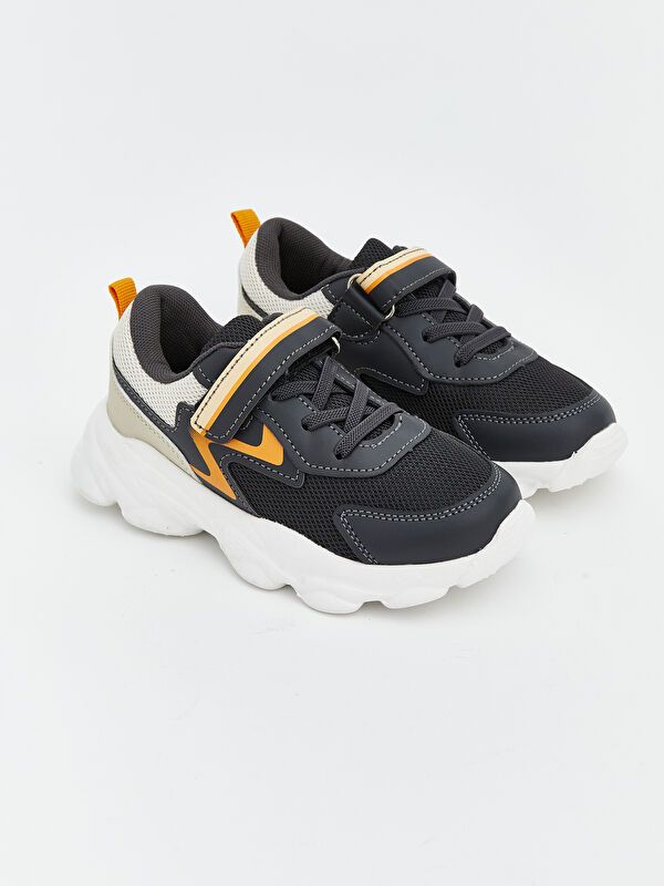 Moudda LC Waikiki - Chaussures de sport actif - tenue de sport pour Garçon - Tunisie 1