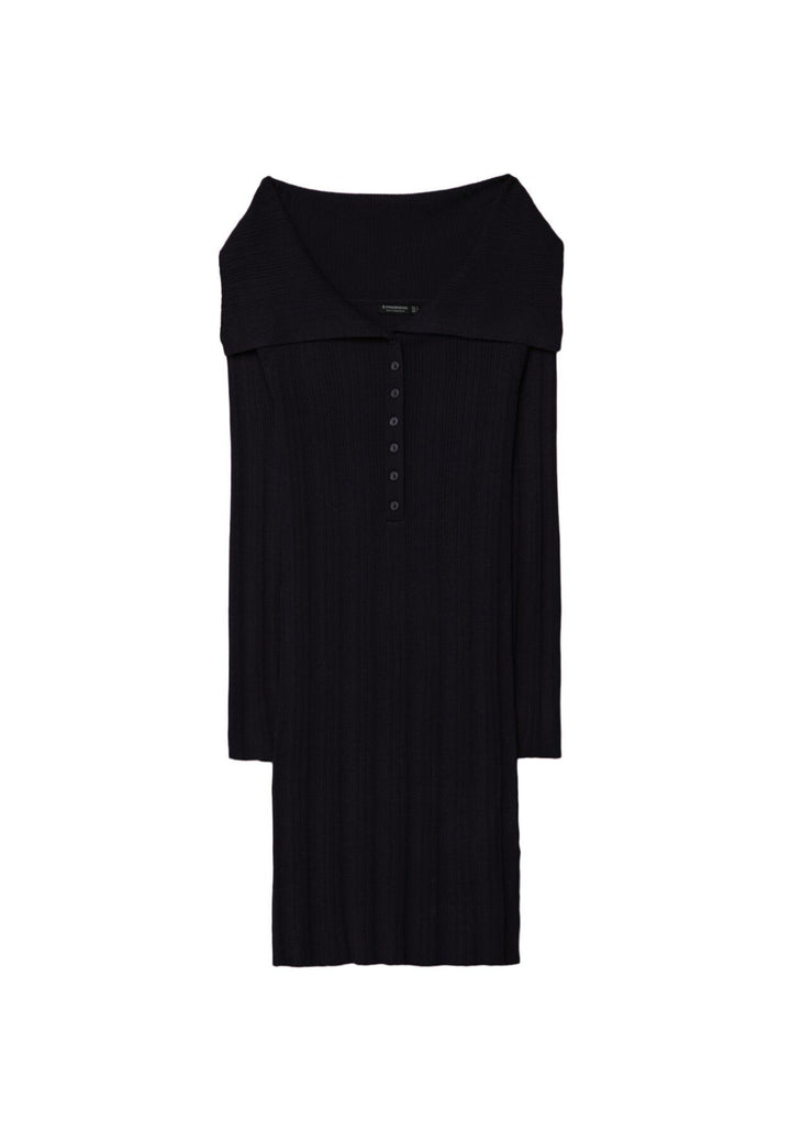 Moudda STRADIVARIUS - Robe en Maille Mini Encolure Bateau - Tunisie 1