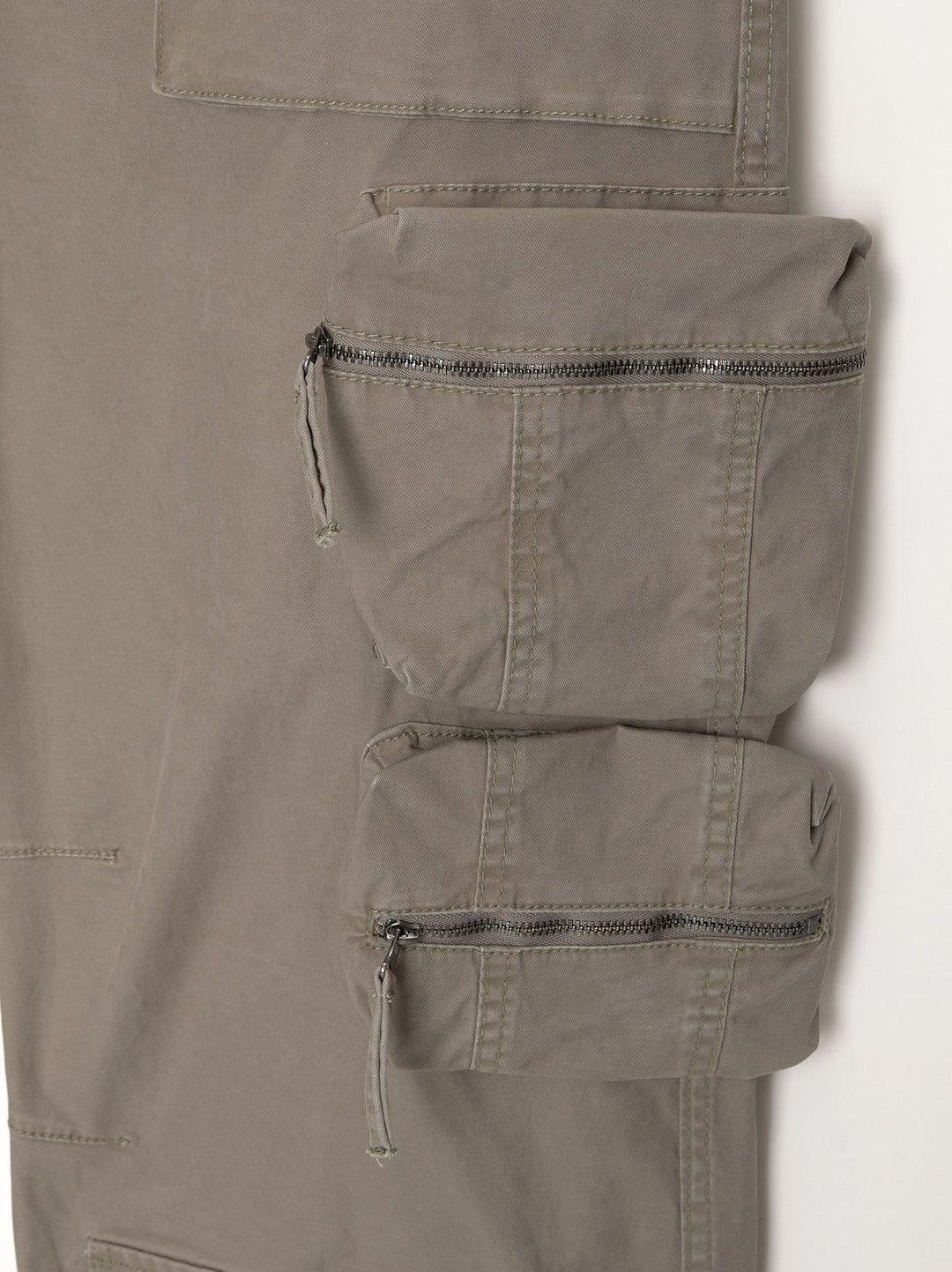 Moudda PULL & BEAR - Pantalon Fatigue Multicargo - Tunisie 2