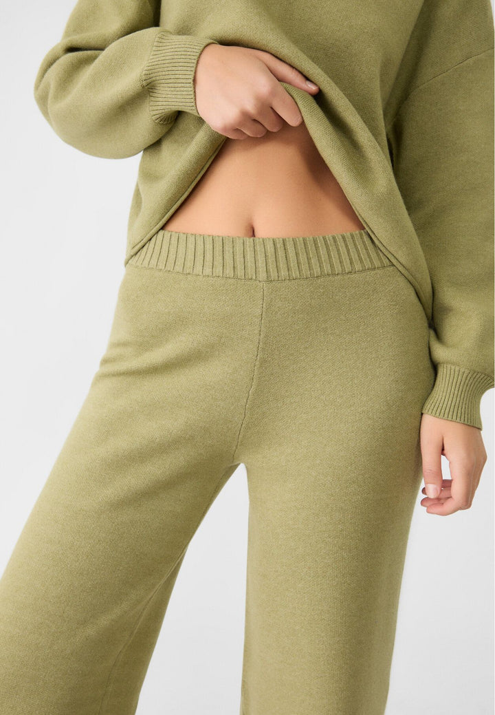 Moudda STRADIVARIUS - Pantalon en Maille Large Long - Tunisie 4