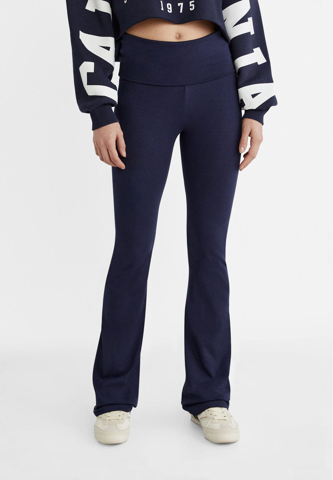Moudda STRADIVARIUS - Legging Sport Flare avec Ceinture Revers - Tunisie 3