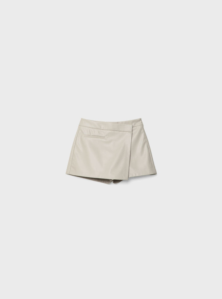 Moudda STRADIVARIUS - Jupe-Culotte Croisée en Simili Cuir avec Passepoil - Tunisie 2