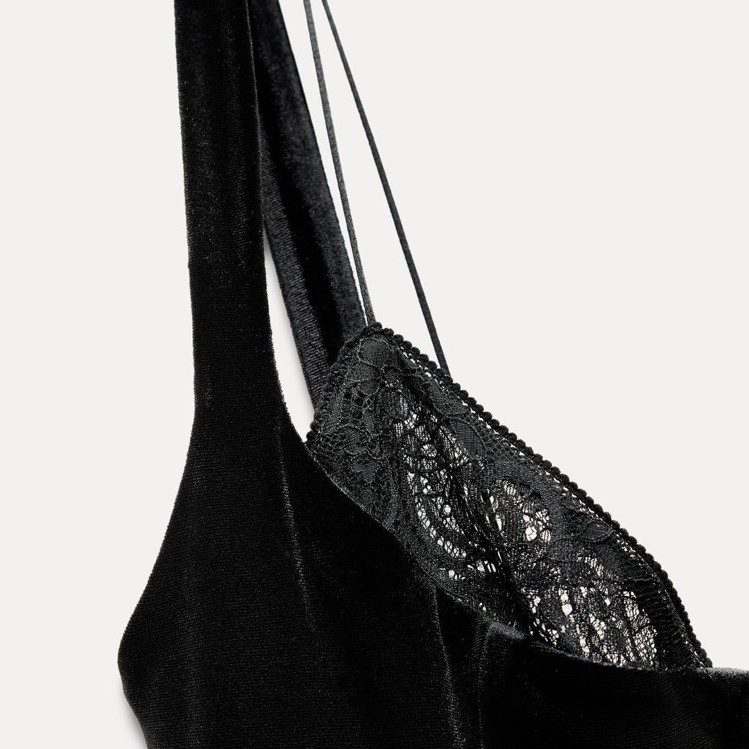 Moudda ZARA - Robe corset en velours avec dentelle - Tunisie 3
