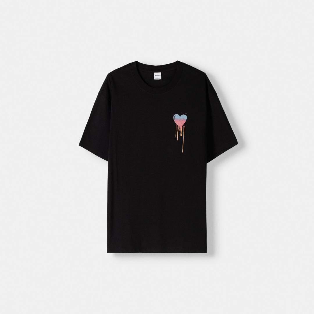 Moudda BERSHKA - T-shirt Relax Imprimé Cœur Flocage - Tunisie 1