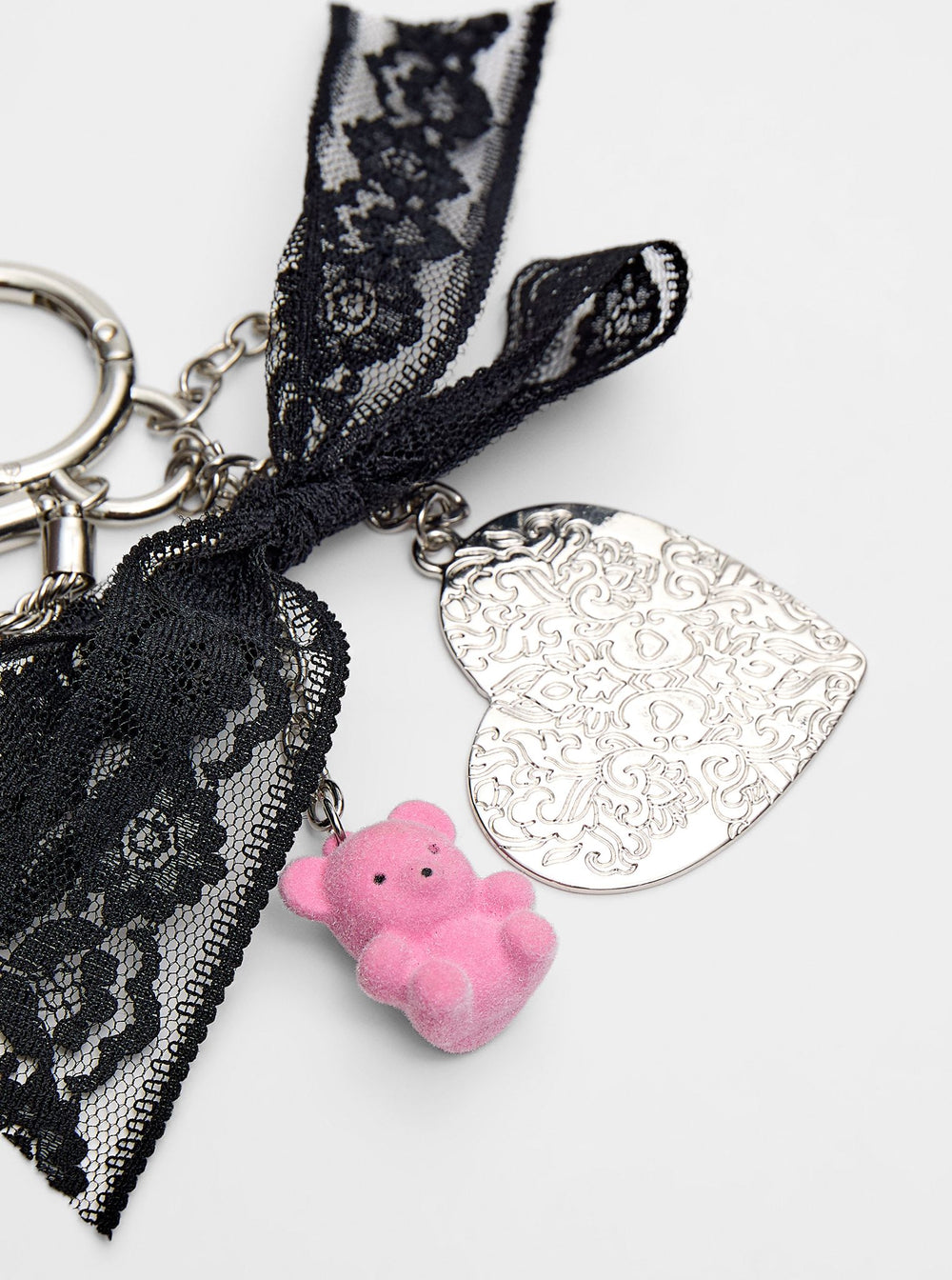 Moudda STRADIVARIUS - Porte-Clés Nœud avec Cœur et Mini Ours - Tunisie 2