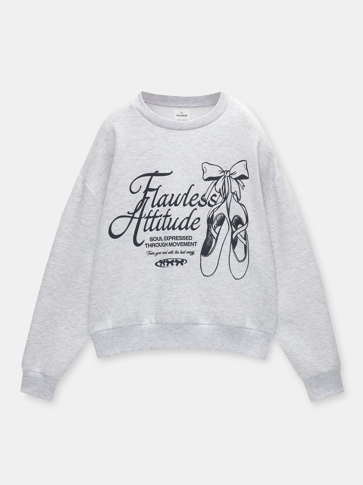 Moudda PULL & BEAR - Sweat Graphique Ballerines et Nœuds - Tunisie 1