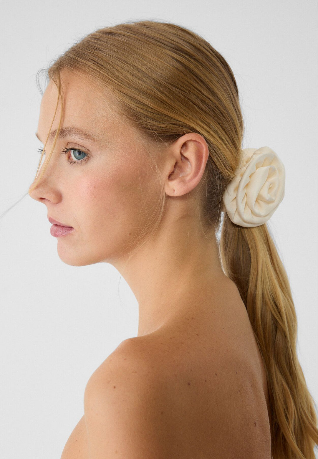 Moudda STRADIVARIUS - Élastique à Cheveux Maxi Double Fleur - Tunisie 5