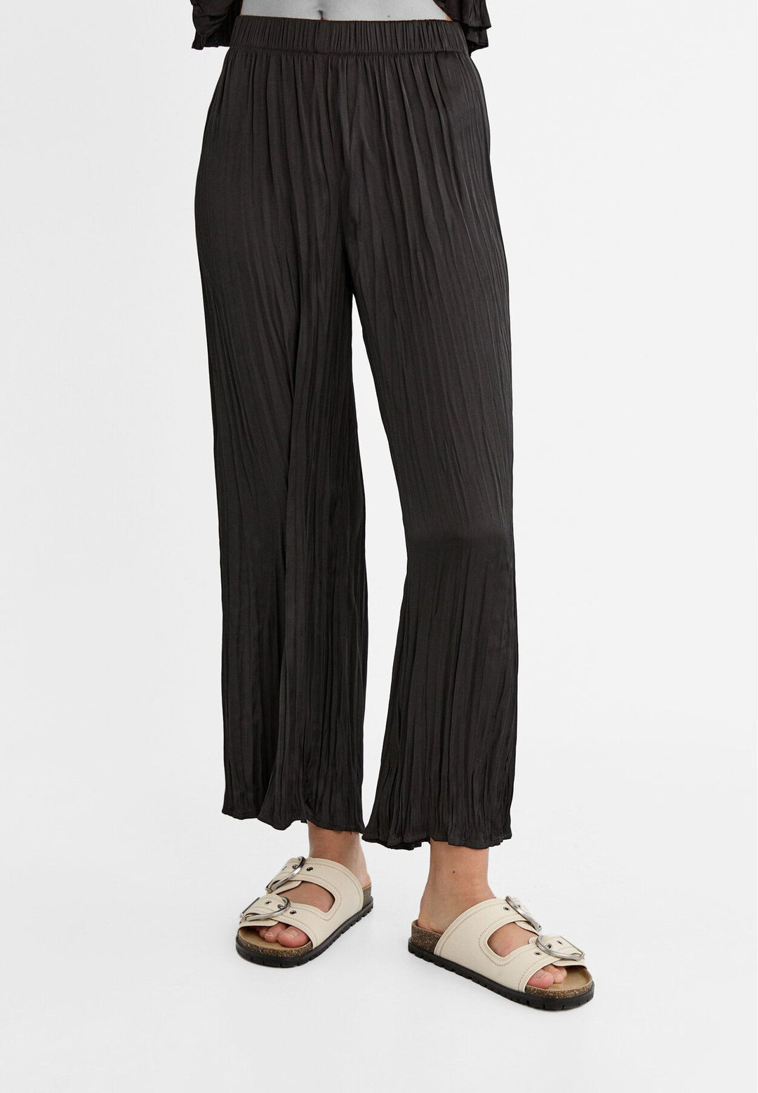 Moudda STRADIVARIUS - Pantalon Culotte en Satin - Tunisie 3
