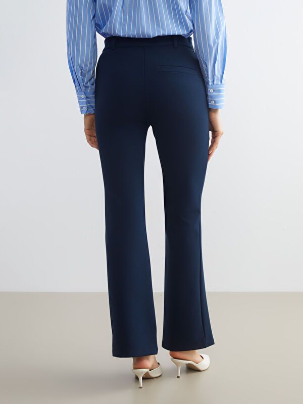 Moudda LC Waikiki - Pantalon tissé moyen Femme Marine - Tunisie 4