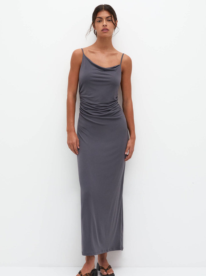 Moudda PULL & BEAR - Robe Midi Encolure Drapée Dos Ouvert - Tunisie 5