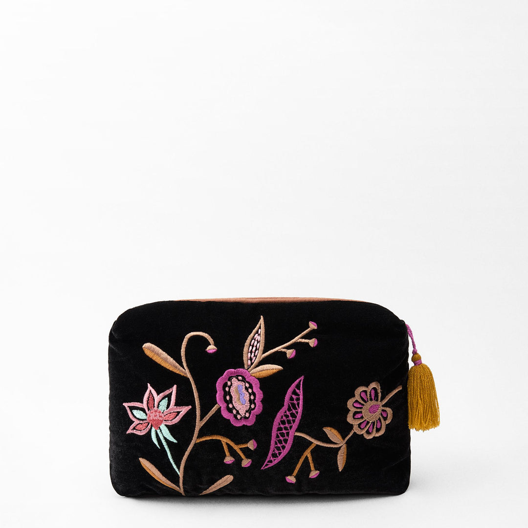 Moudda ZARA - Trousse matelassée velours brodée amibes - Tunisie 2