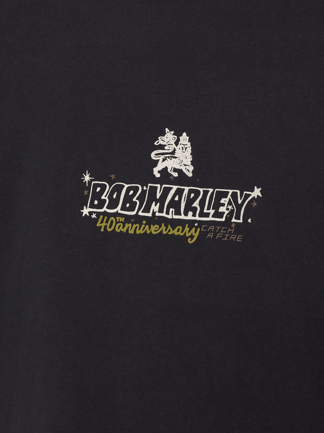 Moudda PULL & BEAR - T-Shirt Demi-Manches Licence Bob Marley Marron Visage - Tunisie 3