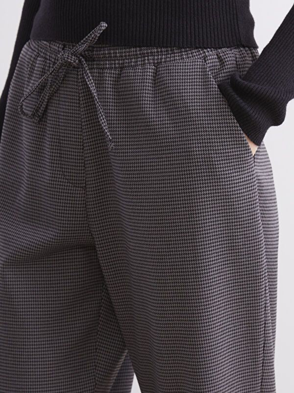 Moudda LC Waikiki - Pantalon tissé basique cv mi-long pour Femmes - Tunisie 3