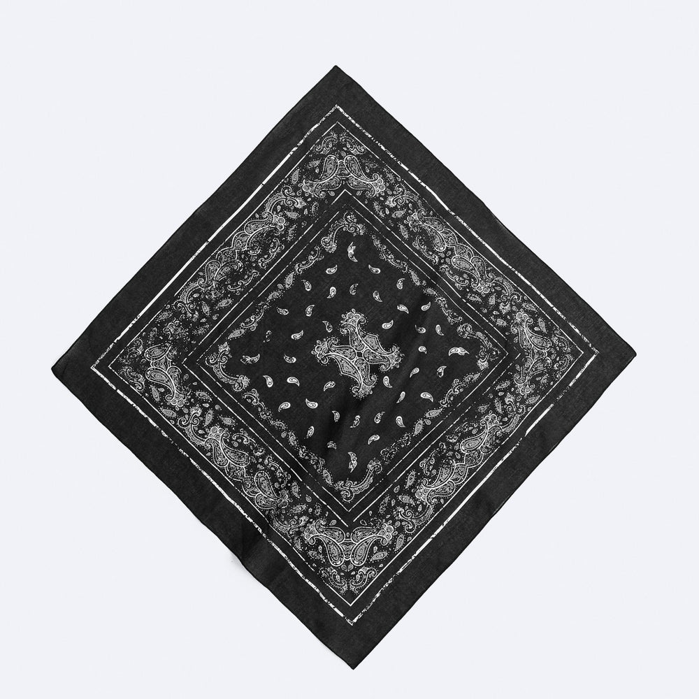 Moudda ZARA - Scarf/Foulard - Tunisie 5