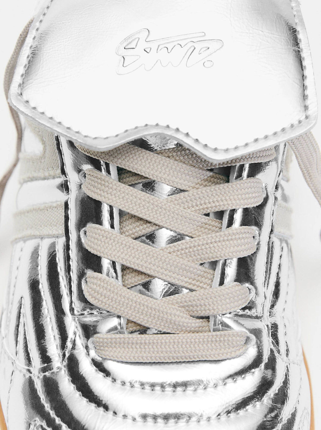 Moudda PULL & BEAR - Baskets Rétro Mode - Tunisie 3