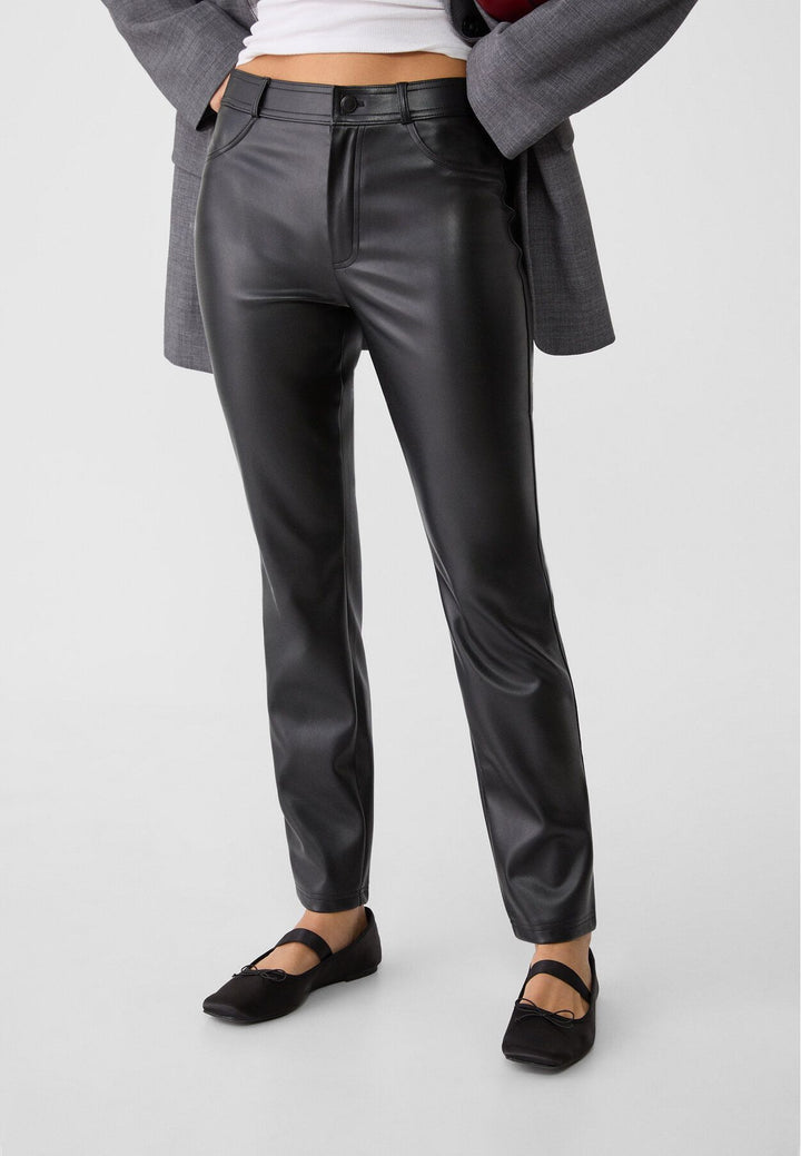 Moudda STRADIVARIUS - Pantalon Skinny en Simili Cuir - Tunisie 3