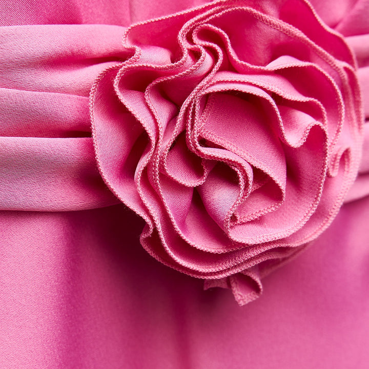 Moudda ZARA - Robe mi-longue satinée avec fleur col en V - Tunisie 4