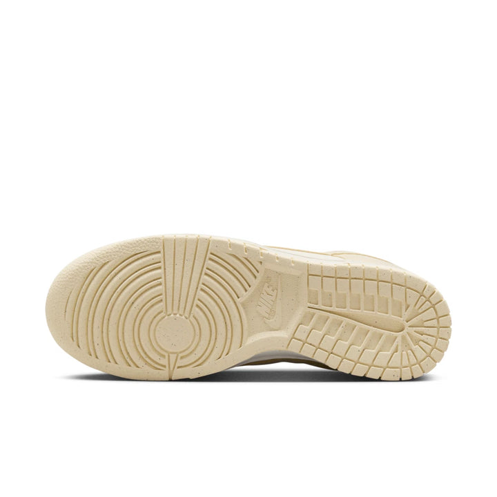 W DUNK LOW